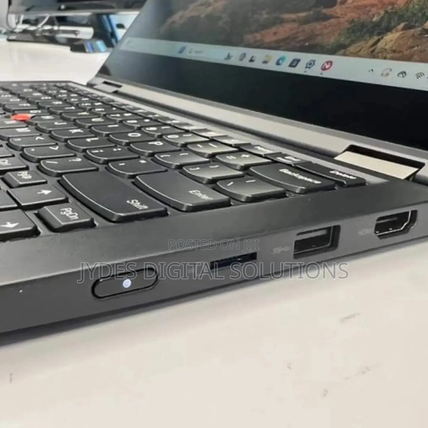 Laptop Lenovo ThinkPad X390 Yoga 8GB Intel Core i5 SSD 256GB