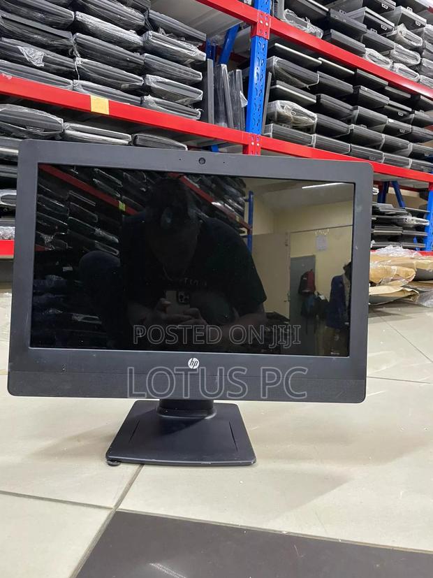 Desktop Computer Lenovo ThinkCentre M93 8GB Intel Core I5 SSD 256GB - thumbnail 4