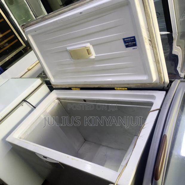 300l Commercial Chest Freezer - thumbnail 3