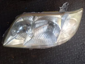 Fielder 2005 Headlight Xenon LHS