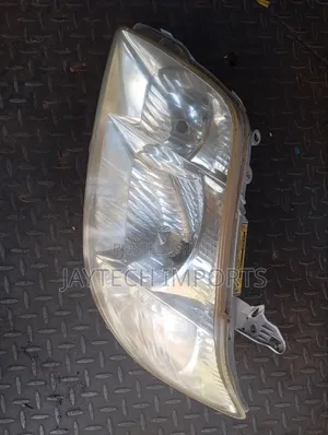 Fielder 2005 Headlight Xenon LHS