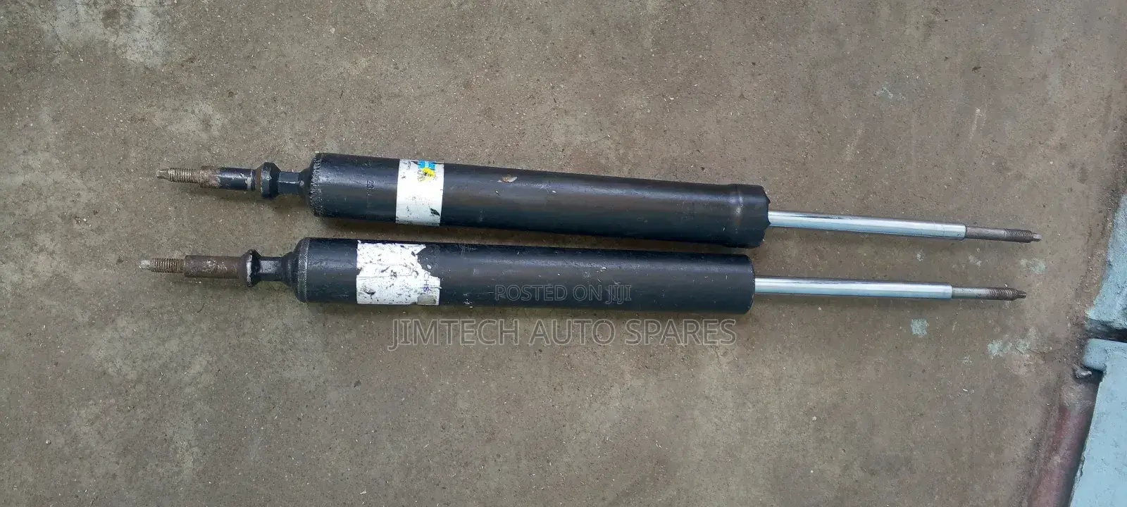 BMW 318i E90 Rear Shock