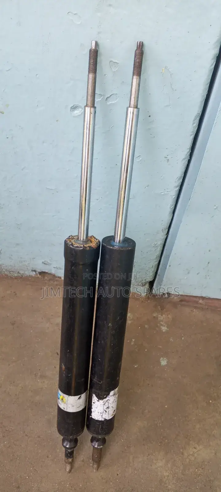 BMW X1 Rear Shock