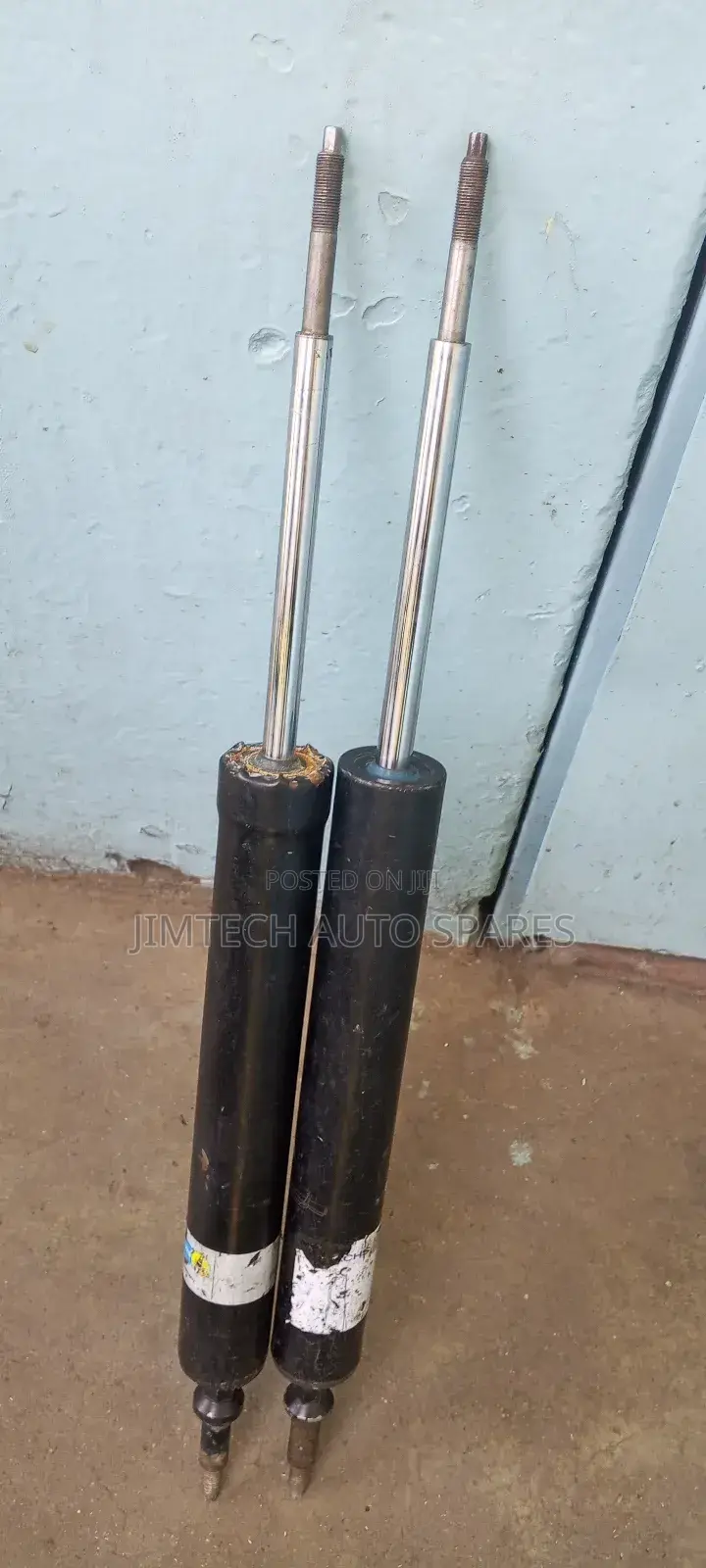 BMW X1 Rear Shock