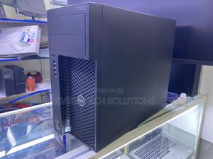 Desktop Computer Dell Precision 3000 8GB Intel Xeon SSD 256GB - main view