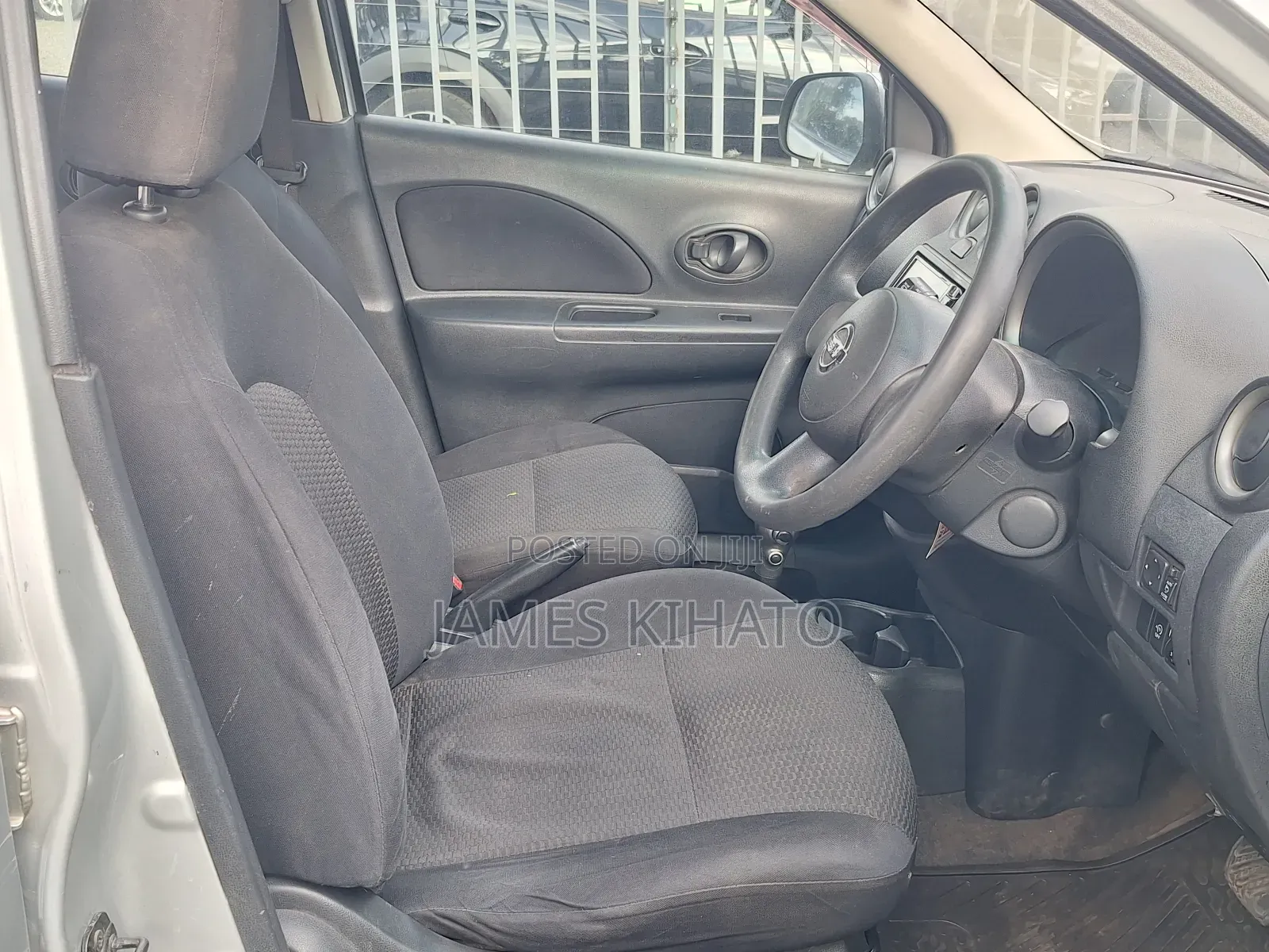 Nissan March 1.2 AWD 2013 Silver