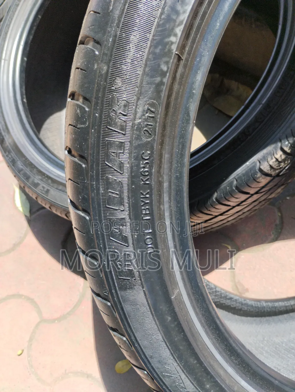 245/40r19 Radar