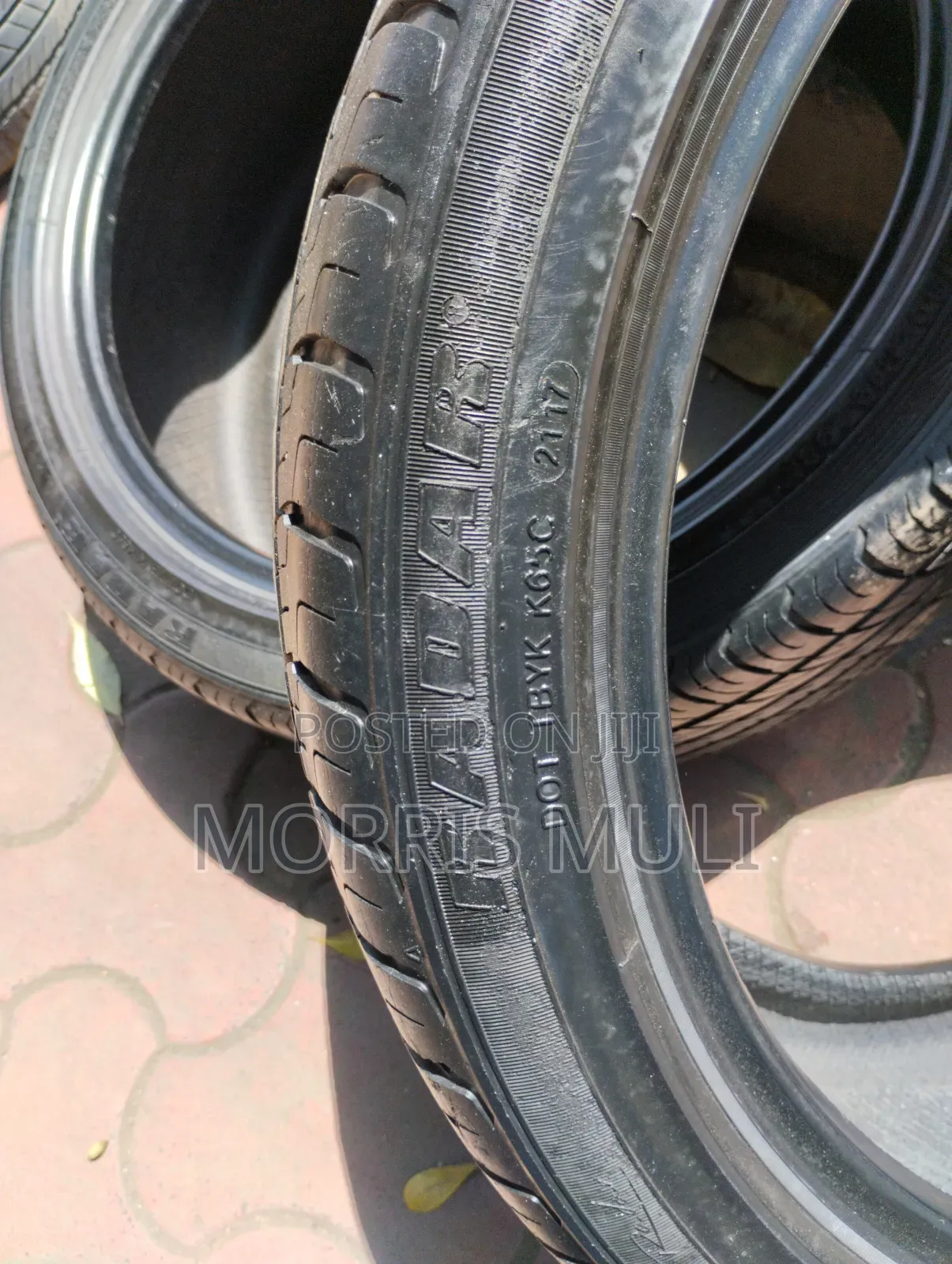 245/40r19 Radar
