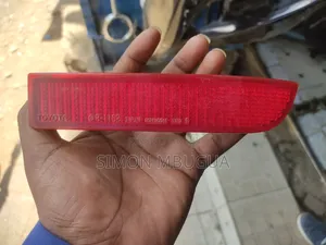 Toyota Rav 4 Rear Bumper Reflector