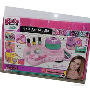 Nail Art Studio