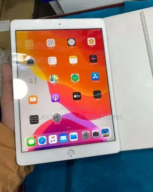 Apple iPad Air 128 GB Silver