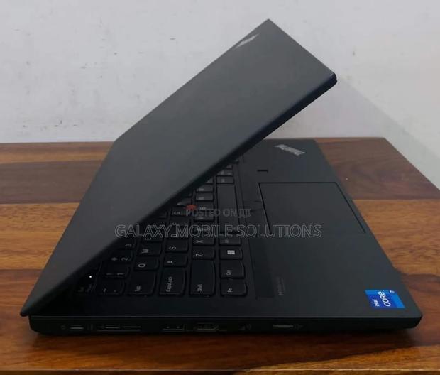 Laptop Lenovo Thinkpad P14s 16GB Intel Core i7 SSD 512GB - thumbnail 4