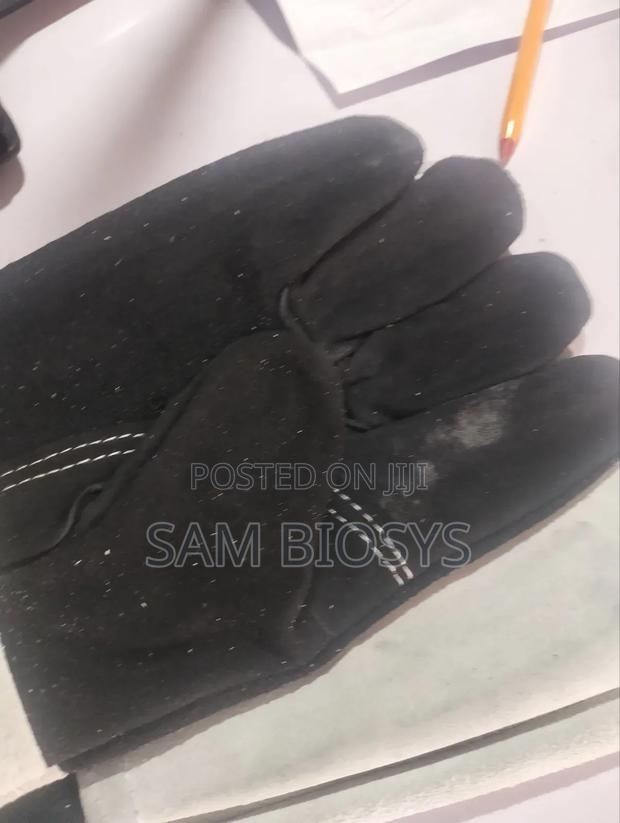 Knicker Gloves  - thumbnail 2
