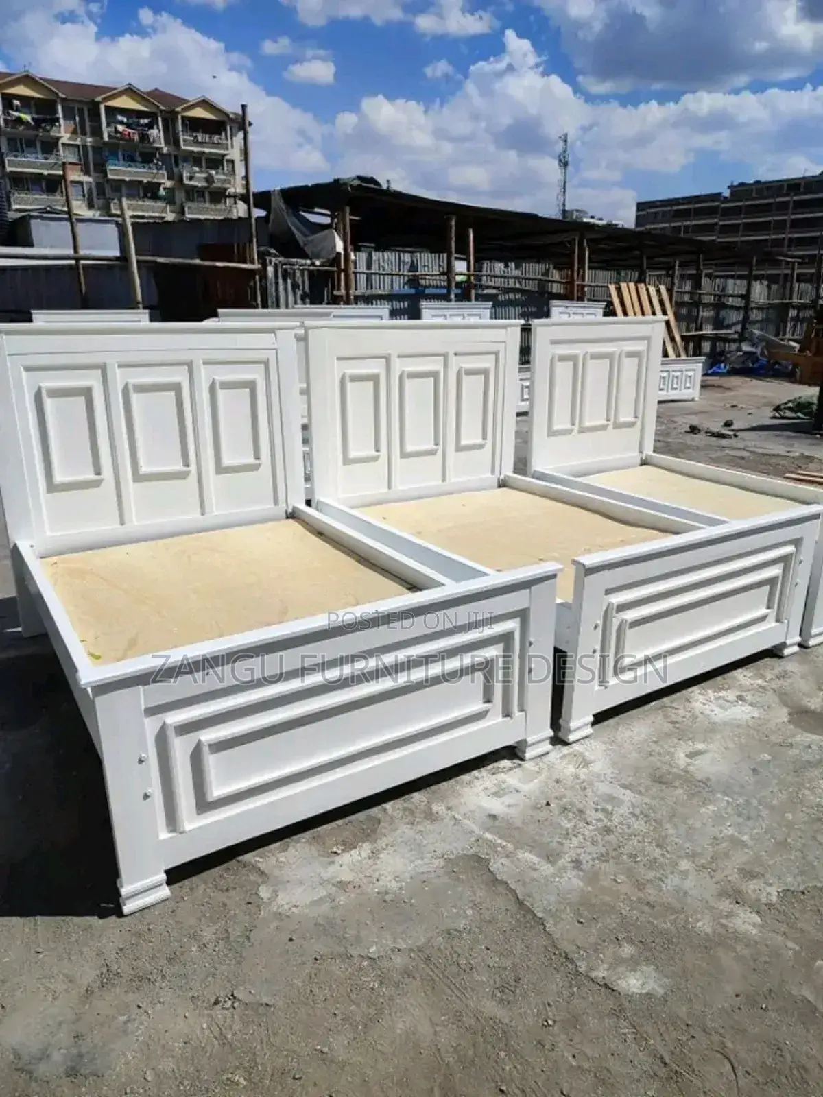 Noticeable Beds