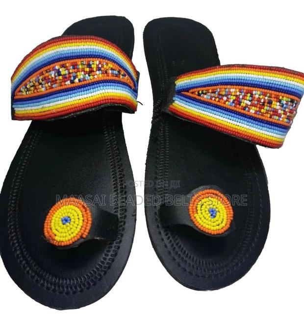 Maasai Bag With Sandals - thumbnail 3