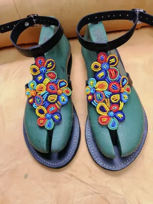 Maasai Bag With Sandals