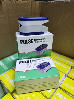 Fingertip Pulse Oximeter - thumbnail 2