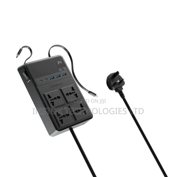 Powerology 4 Ac Power Strip With Built-in Retractable Cables - main view