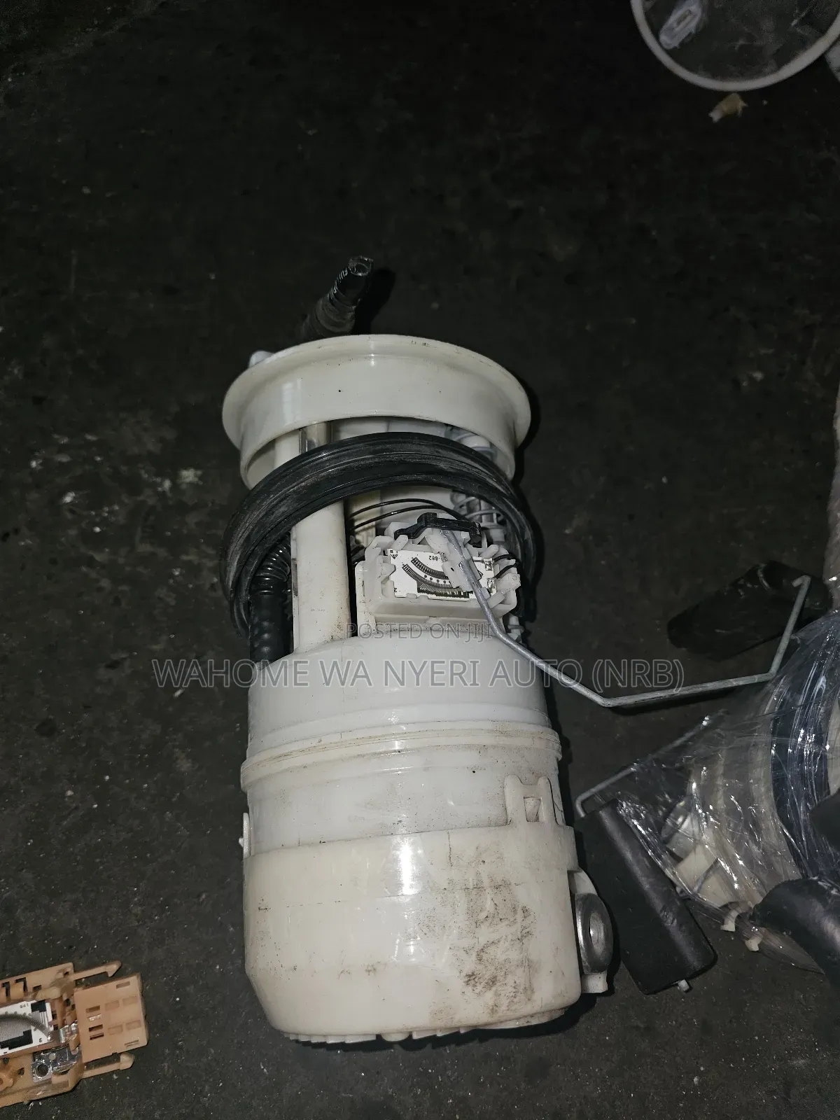 Fuel Pump Tida