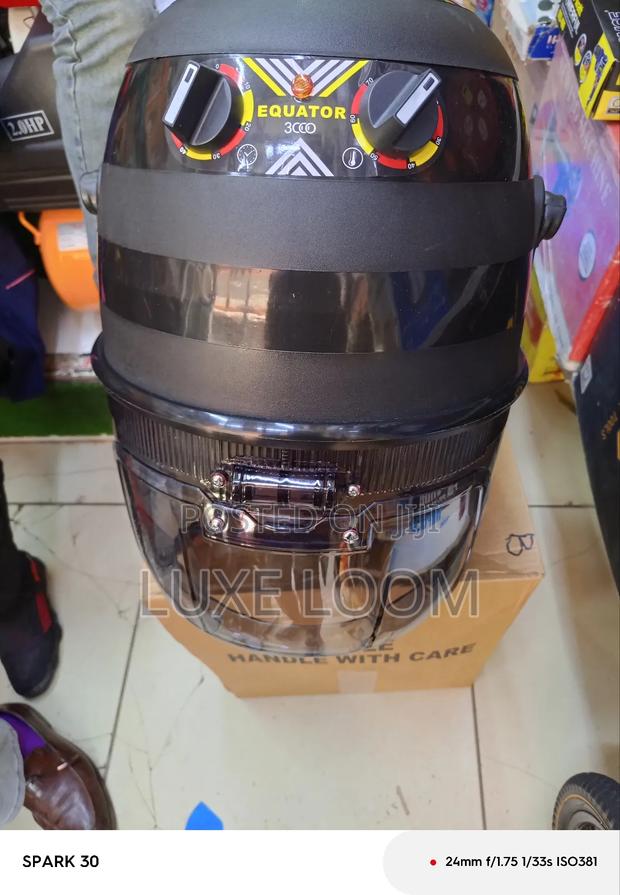 Salon Hair Dryer/ Hair Dryer Stand