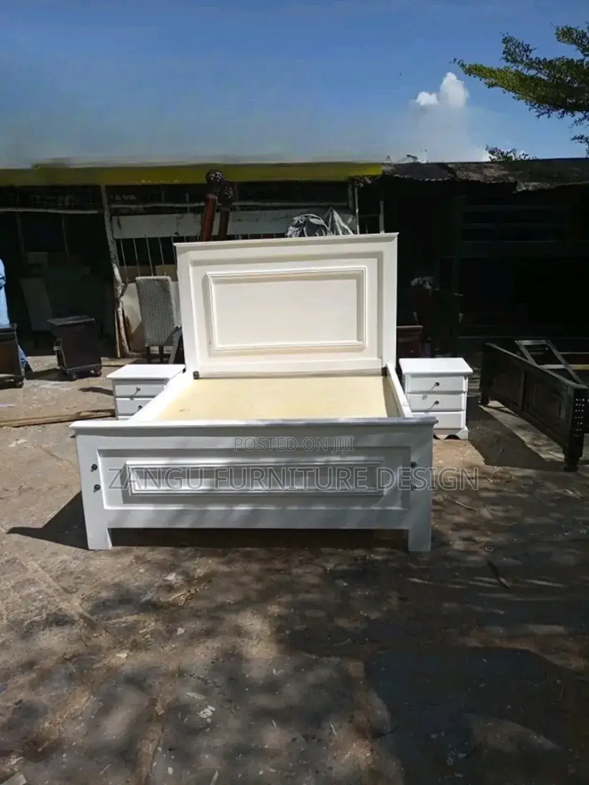 Attention Taking Beds 4"6