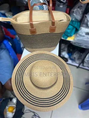 Straw Summer Bags With Matching Hats at 2000