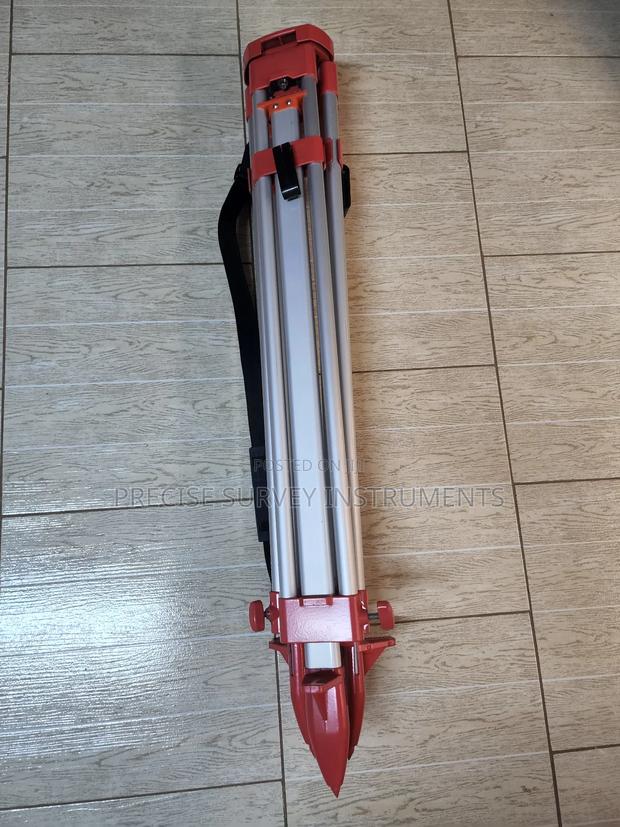 Affordable Surveying Tripod Stand - thumbnail 2