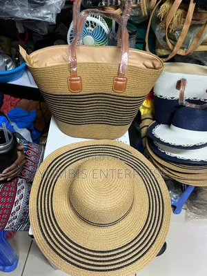 Women's Summer//Bag/Comes With a Hat That Is Same Color