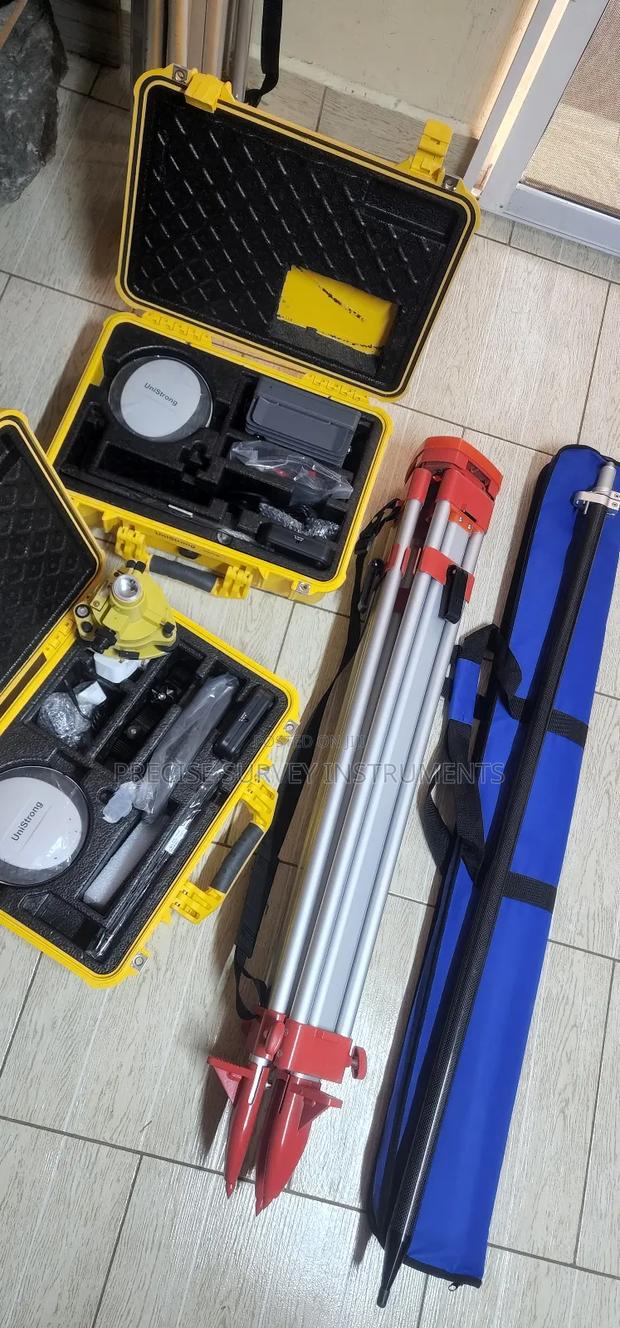 GNSS Receiver With Base Rove External Radio - main view