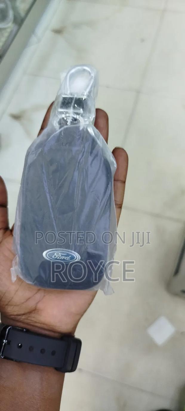 Premium Car Key Holder - thumbnail 9