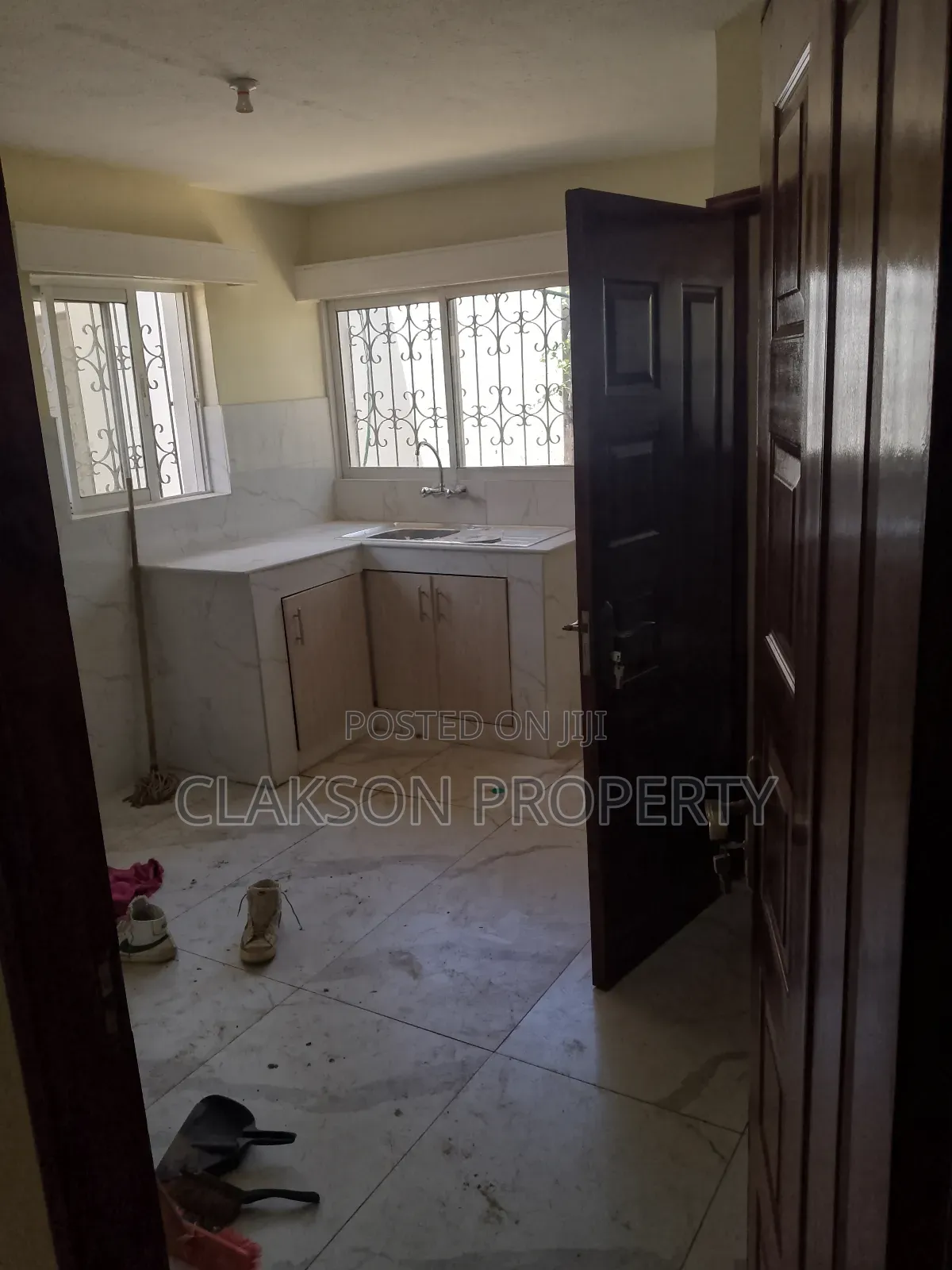 4bdrm Maisonette in Kilimani for rent