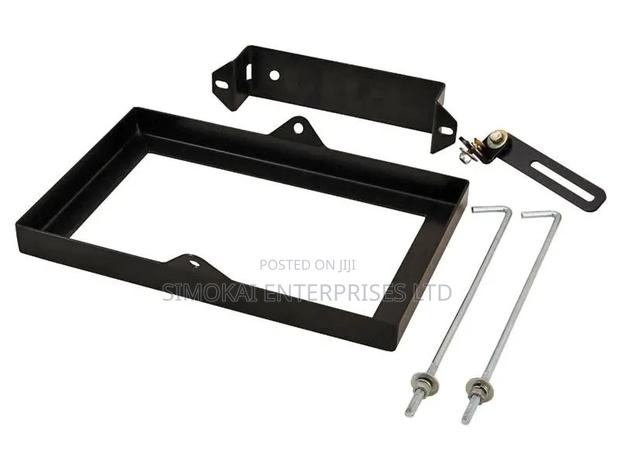 Front Runner Universal 105a Battery Bracket