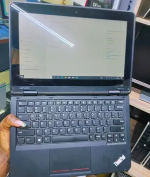 Laptop Lenovo Yoga 11e 4GB Intel Pentium SSD 128GB
