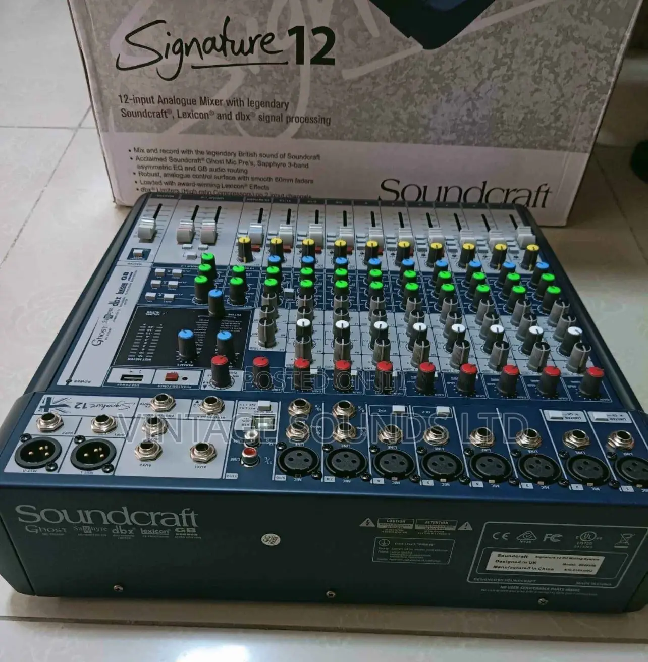 Soundcraft Signature 12 Mixer Console