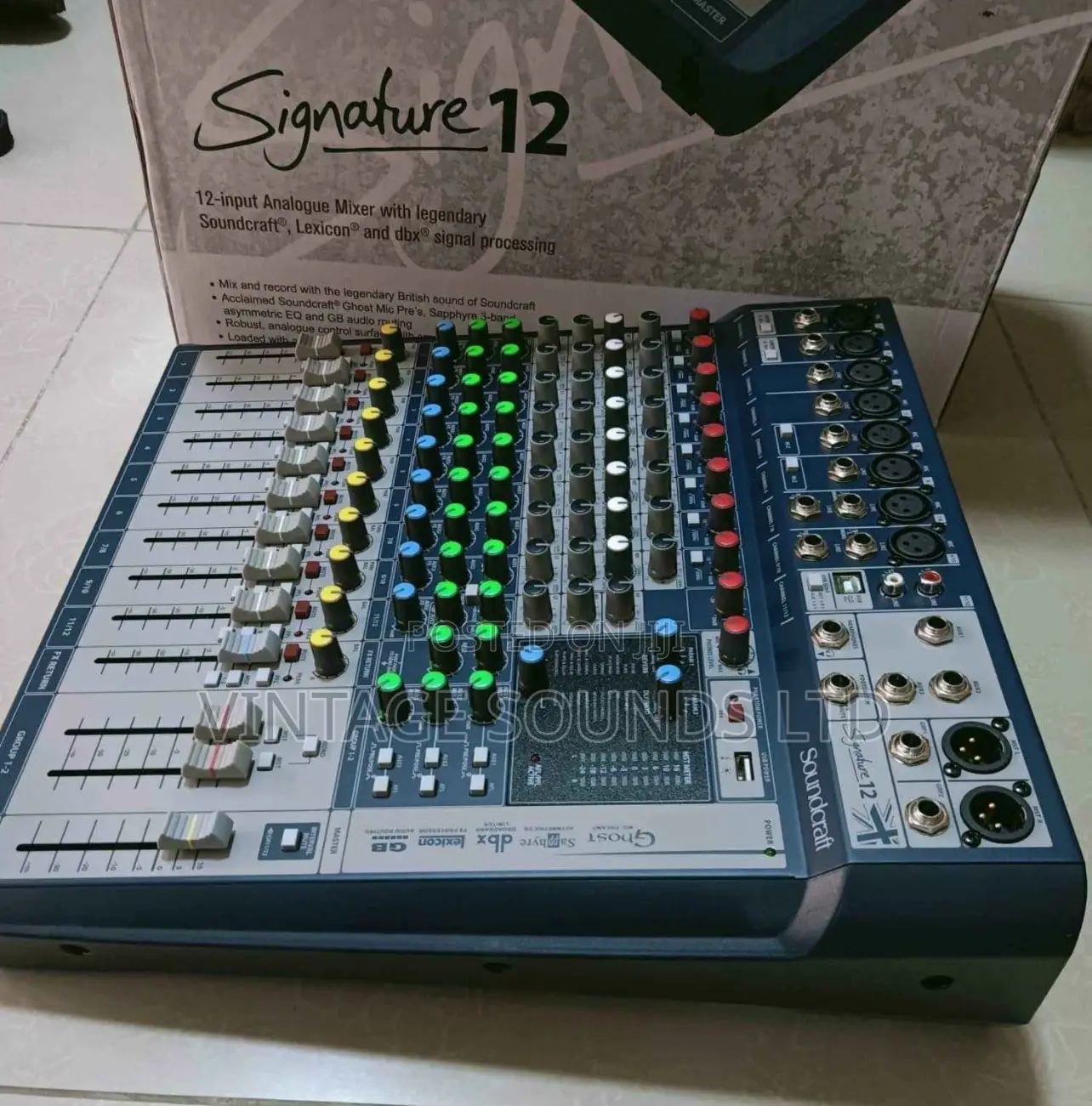 Soundcraft Signature 12 Mixer Console