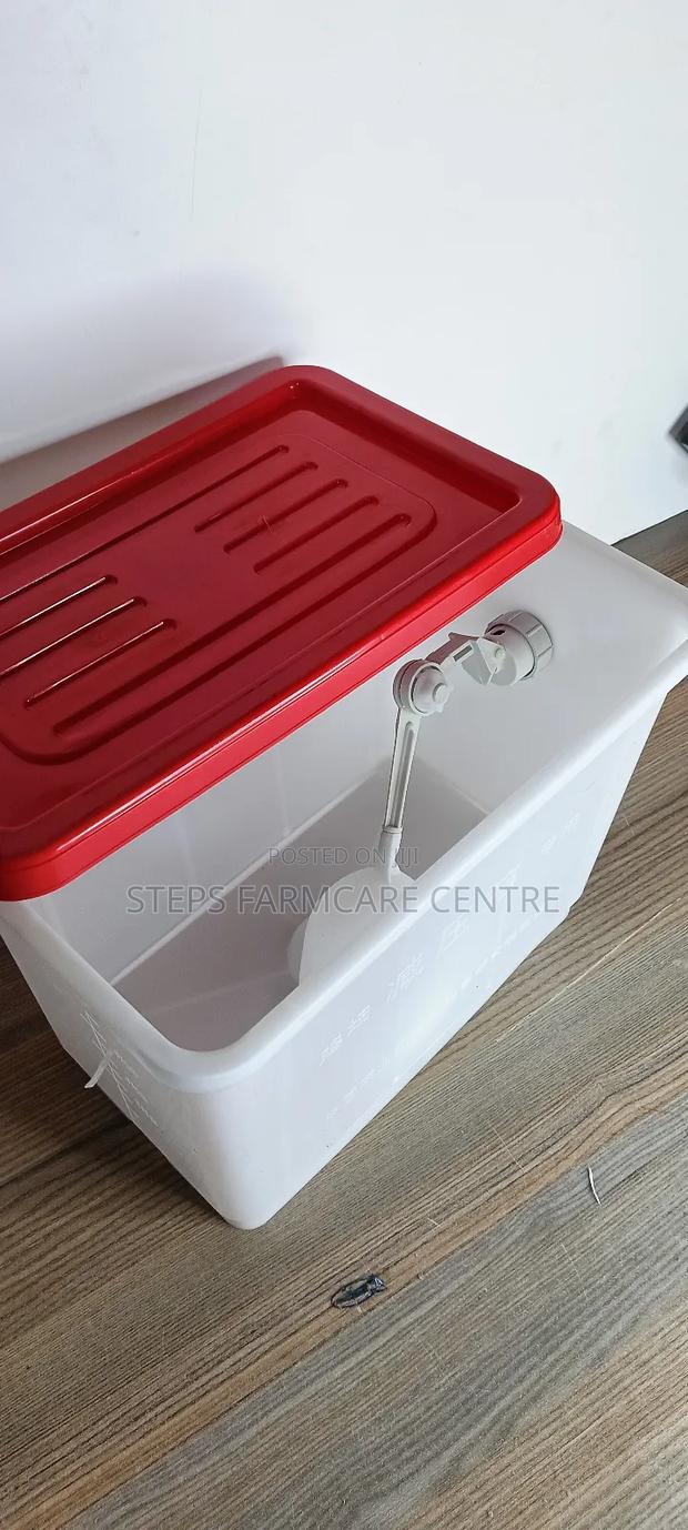 Battery Cage Water Tank - thumbnail 2