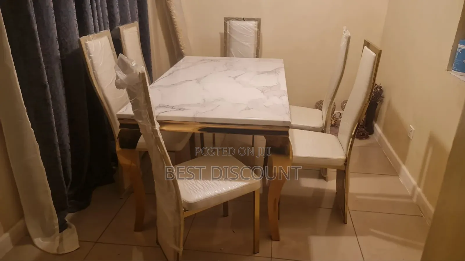 Marble Dining Table 6-Seater