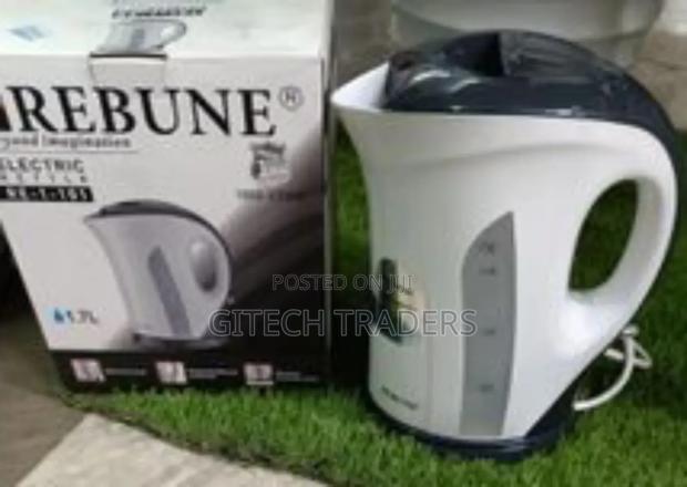 *Rebune Plastic Kettle