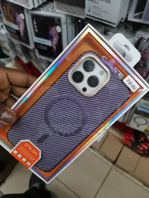 Protect Magnetic Carbon Case for iPhone 15 Pro Max Purple