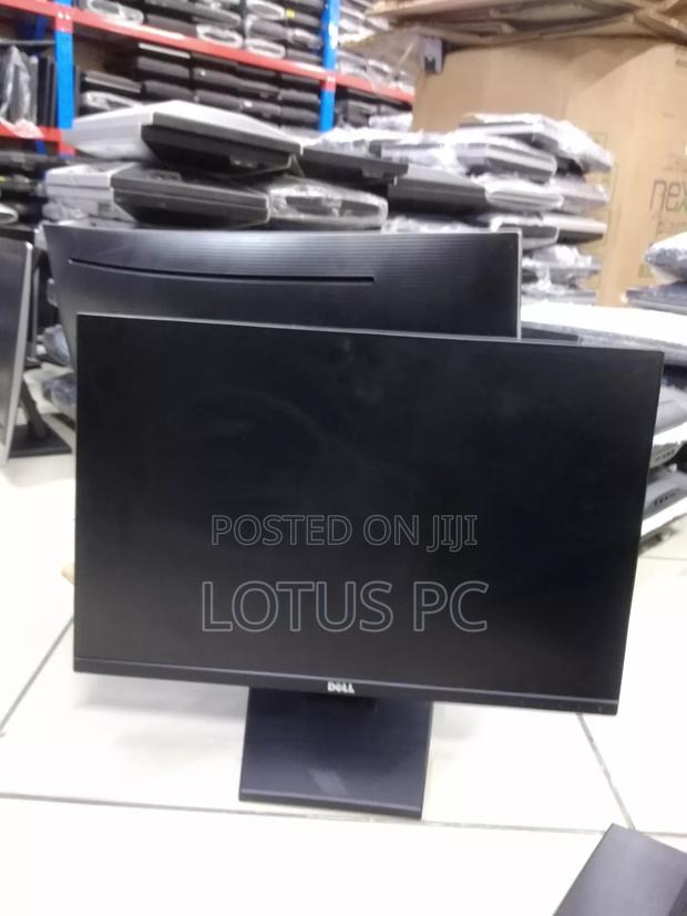 24inch Dell Monitor Edge to Edge - main view