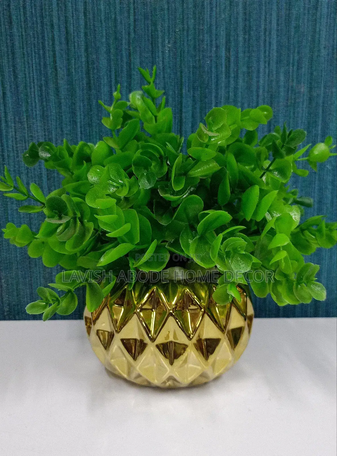 Green Small Flower for Table Top Decor