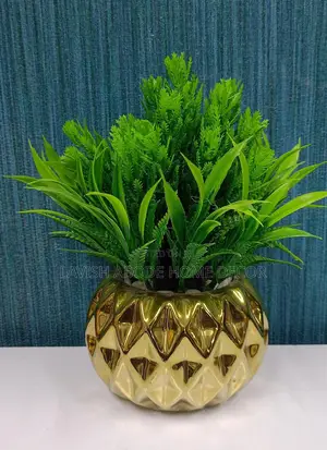 Beautiful Small Flower for Home and Office Decor