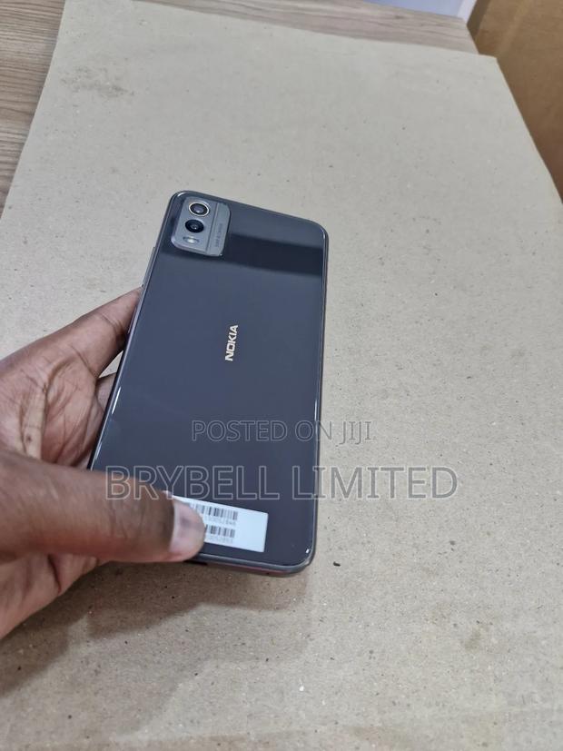 New Nokia C32 128 GB Black - thumbnail 5