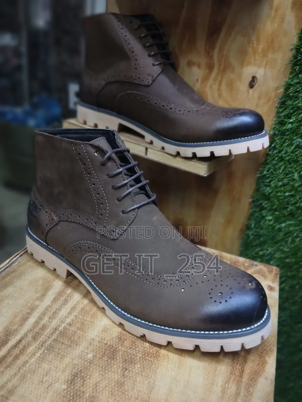 Timberland Boots 
Size 40-45
