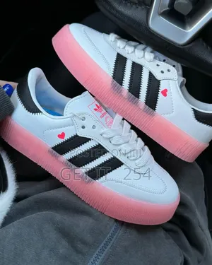 Adidas Samba *Rose*
Sizes 36-40