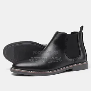 Chelsea Boots
Size 40-46
Assorted