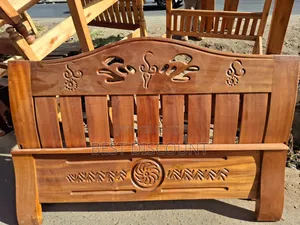 Mahogany 4*6 Bed