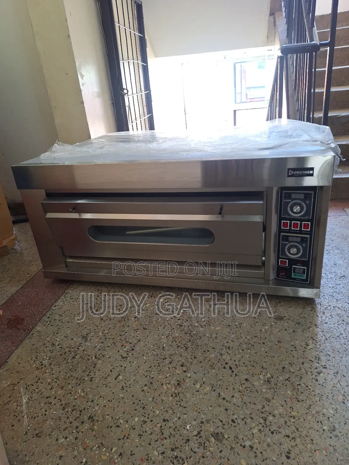 Single Deck Oven