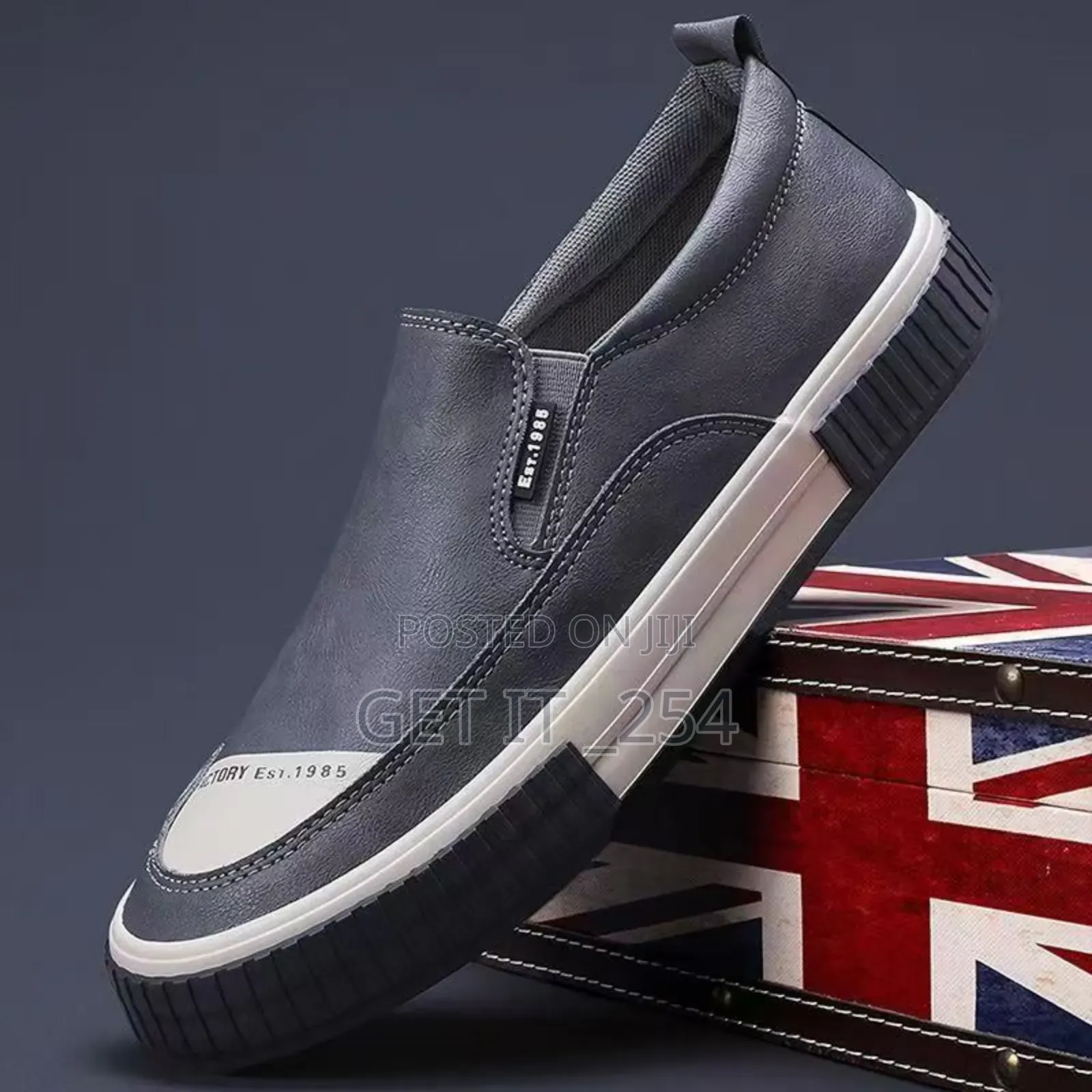 Casuals
40-44