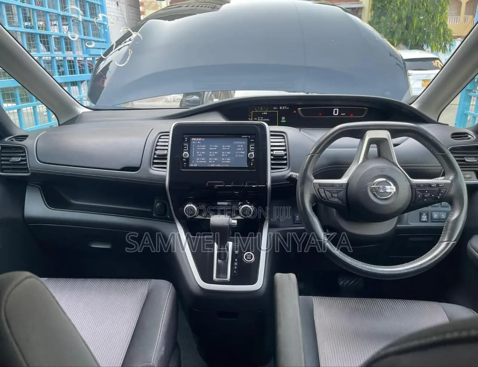 Nissan Serena 2017 Black